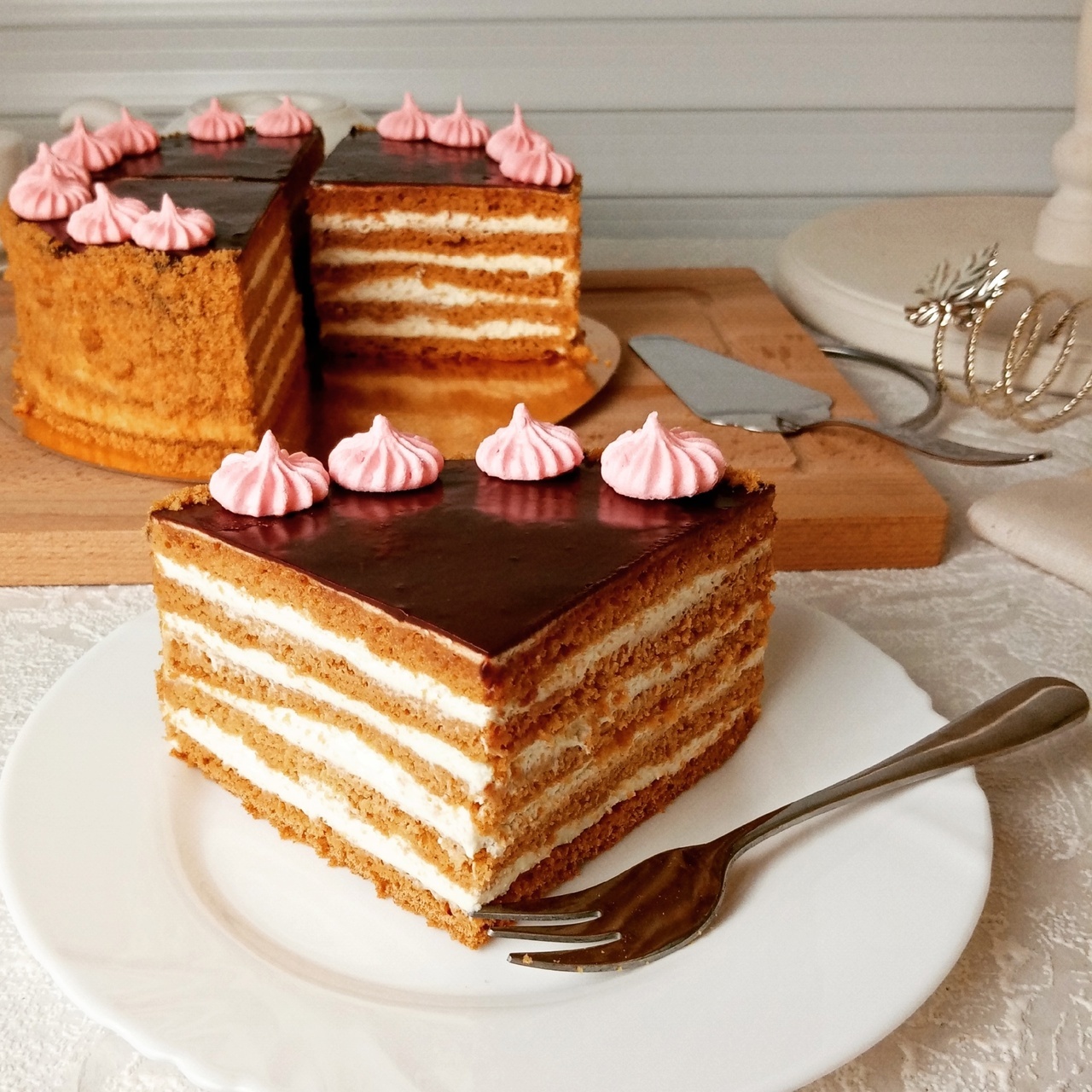 "Карамельный медовик"