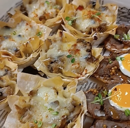 Жюльен с курицей и&nbsp; шампиньонами&nbsp;&nbsp;