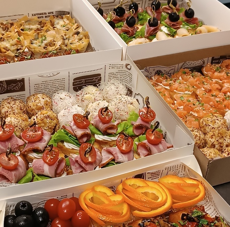 Фуршетные закуски для компании&nbsp;